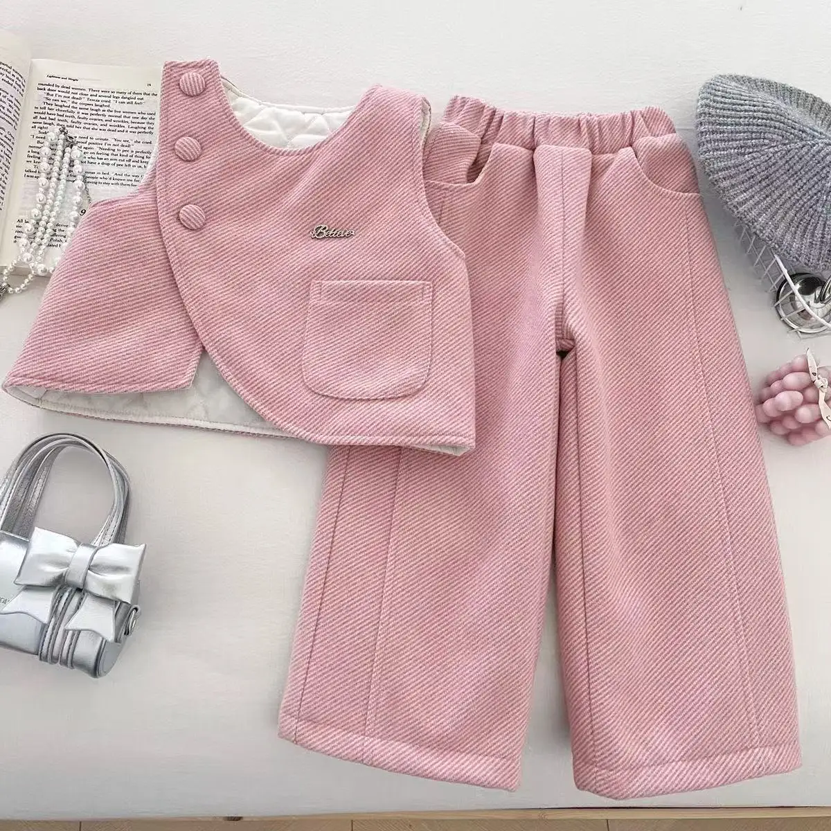 

Girls Suit Winter New 2026 jacket Vest Waistcoat Plus Velvet Trousers Little Girl gas Two-piece Set 90-150cm
