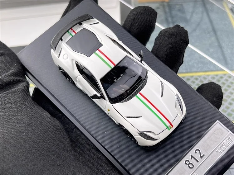 1:64,812 Novitec N-Largo alloy car model SH alloy press shaft miniature simulation car model Adult decorations, birthday gifts