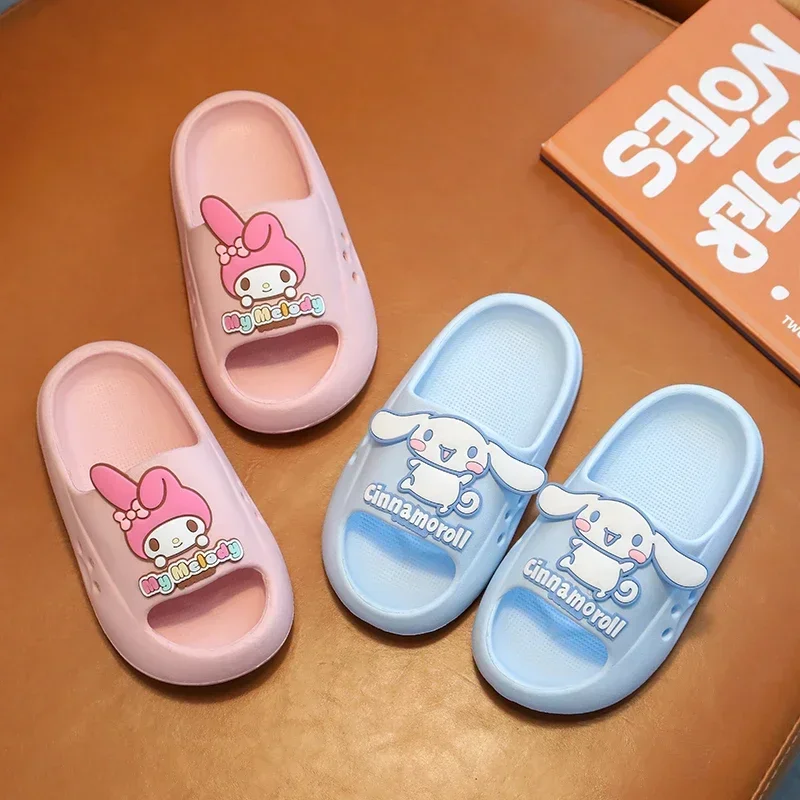 Lovely Sanrioed Children Slippers Anime Hello Kitty Cinnamoroll Platform Non-Slip Home Comfortable Kawaii Outdoor Beach Sandals