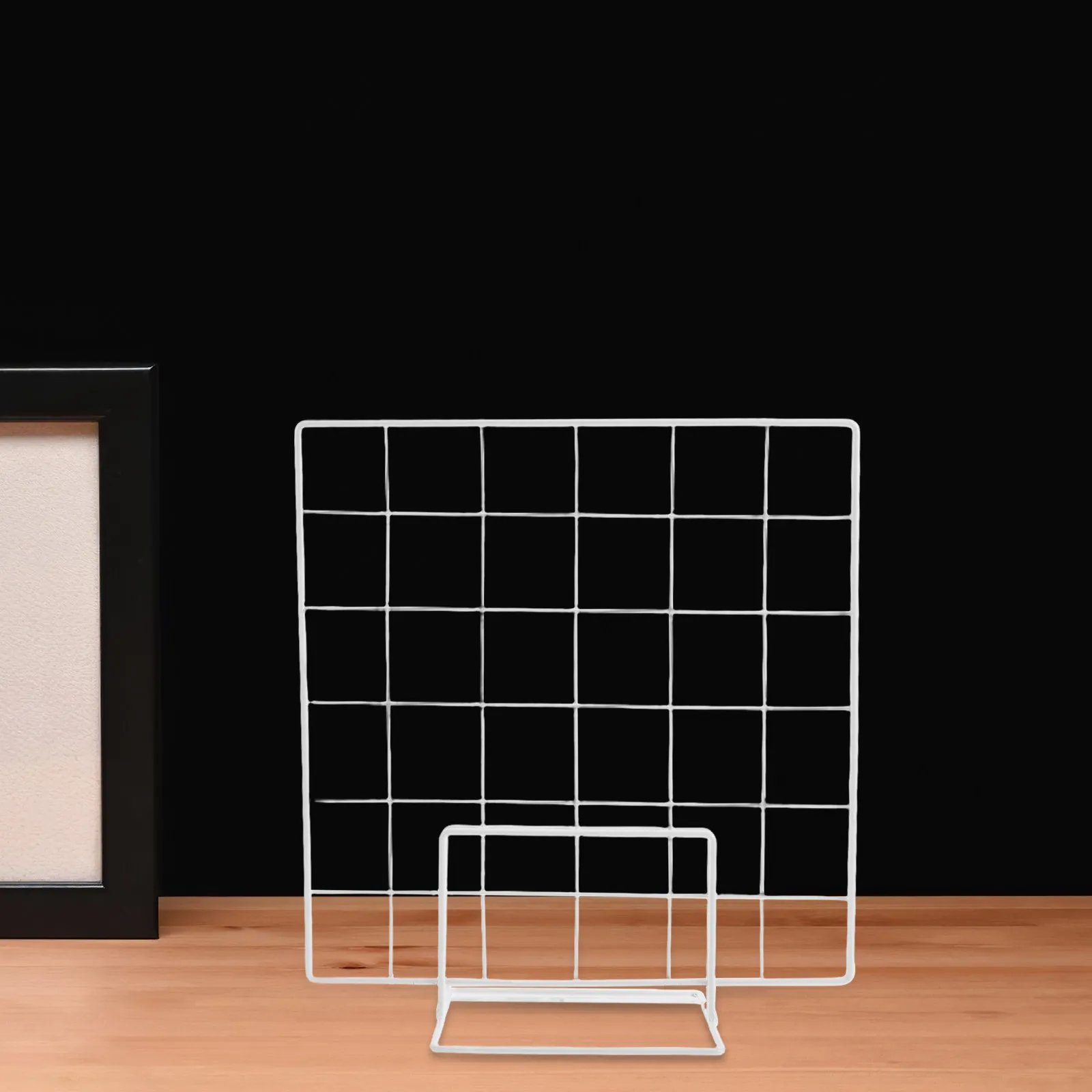 Wire Grid Display Rack Versatile Minimalist Style for Kindergarten Art Area Photo Hanging Jewelry Organizer Paint Drying Rack
