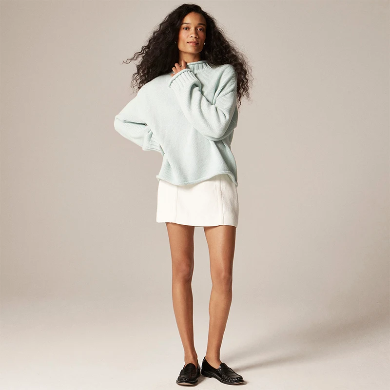 Women's Loose Sweater Rolled Neckline Pure Color Short Versatile Top Date Commuter Sweater 2025 Women's New Fashion Clothes