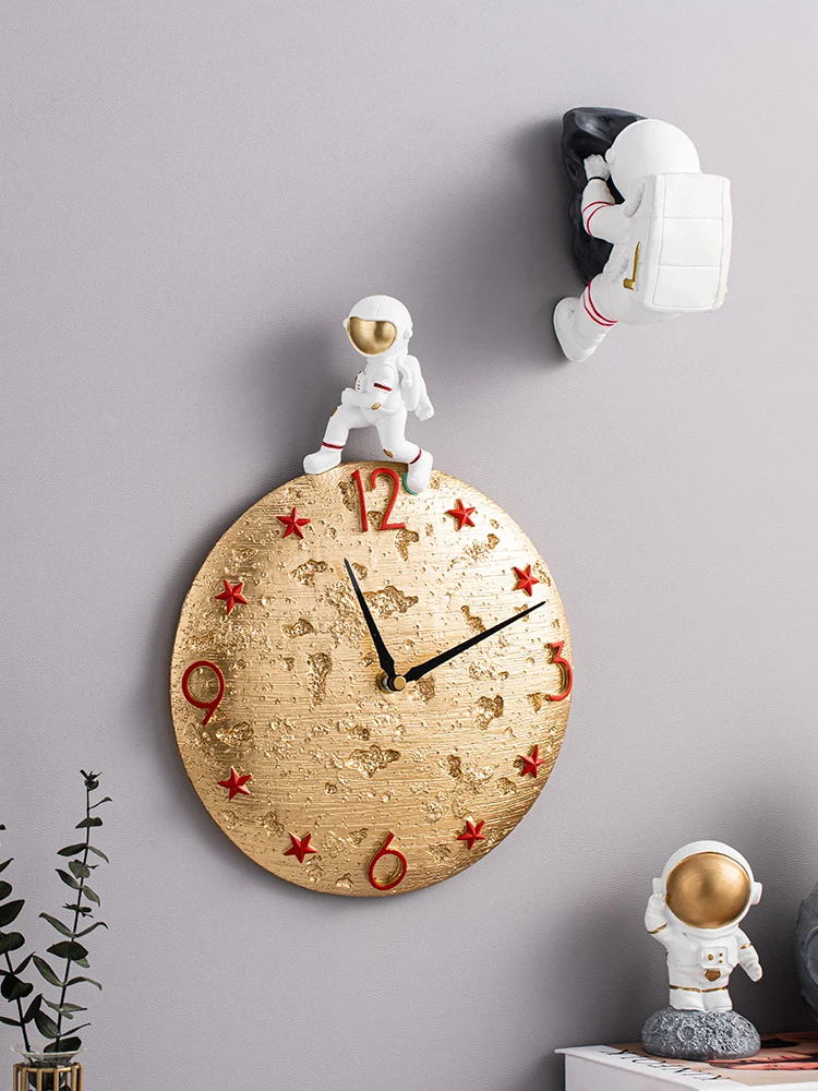 Nordic Resin Astronaut Digital Wall Clock Children's Room Decoration Cartoon Pointer Living