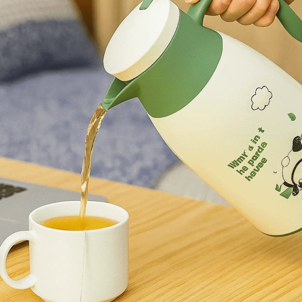 

Large Capacity Insulated Kettle Leak Proof Thermal Insulation Thermos Bottle Panda Pattern Glass Inner Liner Thermal Bottle