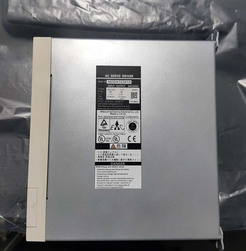 

Горячий контроллер серводвигателя MDDA103A1A мощностью 750 Вт