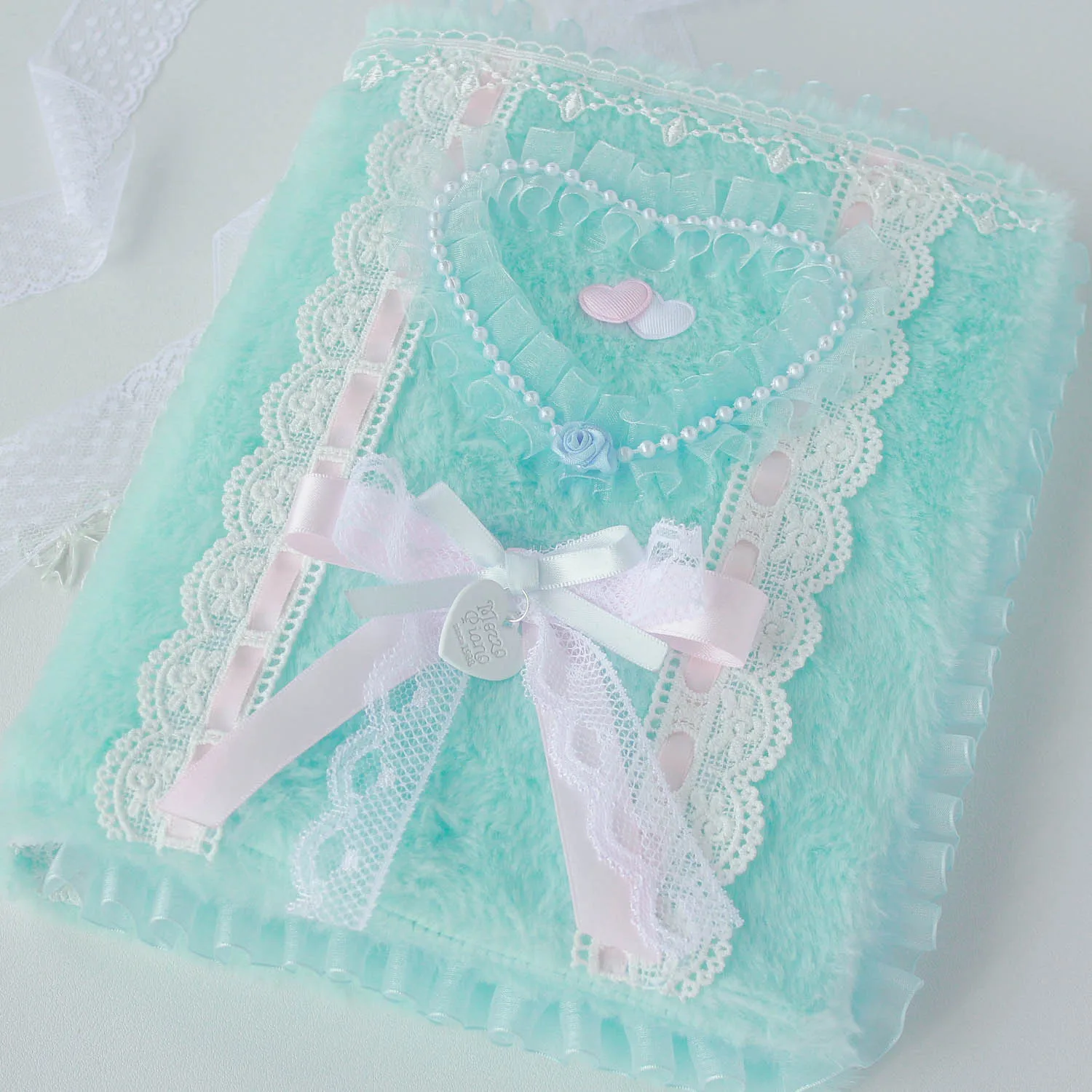 Carpeta de fotos Kpop de encaje de felpa, carpeta A5 con lazo dulce, perlas, corazón, lazo, tarjetas de regalo para niña, soporte de álbum de