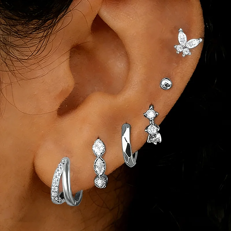 6-teiliges glänzendes Kristall-Huggie-Ohrring-Set für Damen, Tragus-Helix-Schmuck, Schmetterlings-Knorpel-Ohrstecker, Großpackung für Ohrläppchen-Piercings