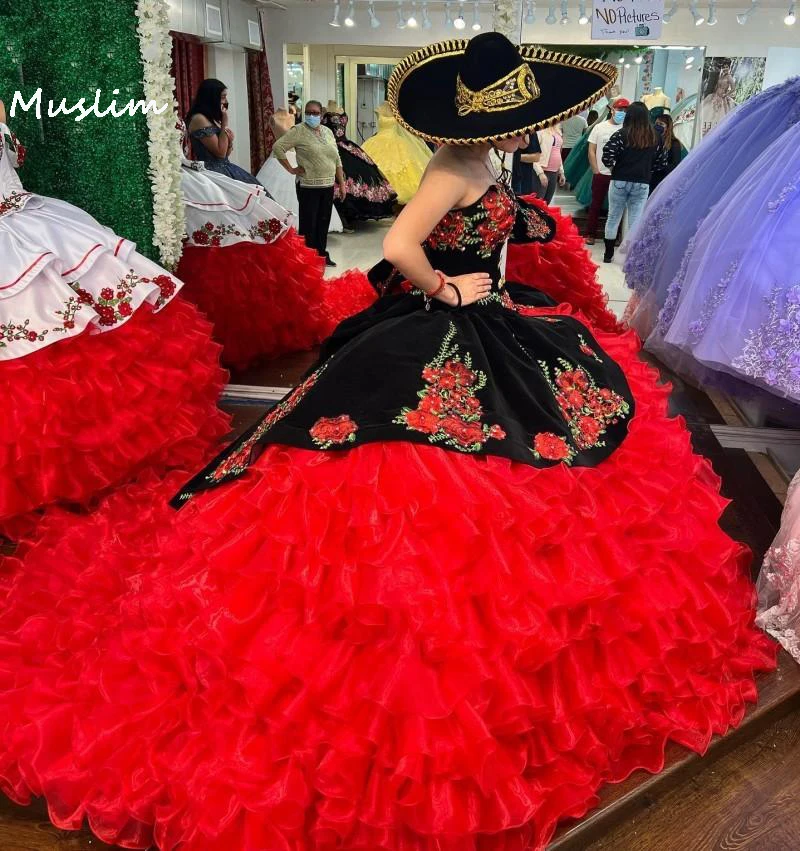 Schwarz Und Rot Mexikanischen Süße 15 Quinceanera Kleider Charro Floral Applique Rüschen Schatz Stickerei Vestidos De 15 Años 2022