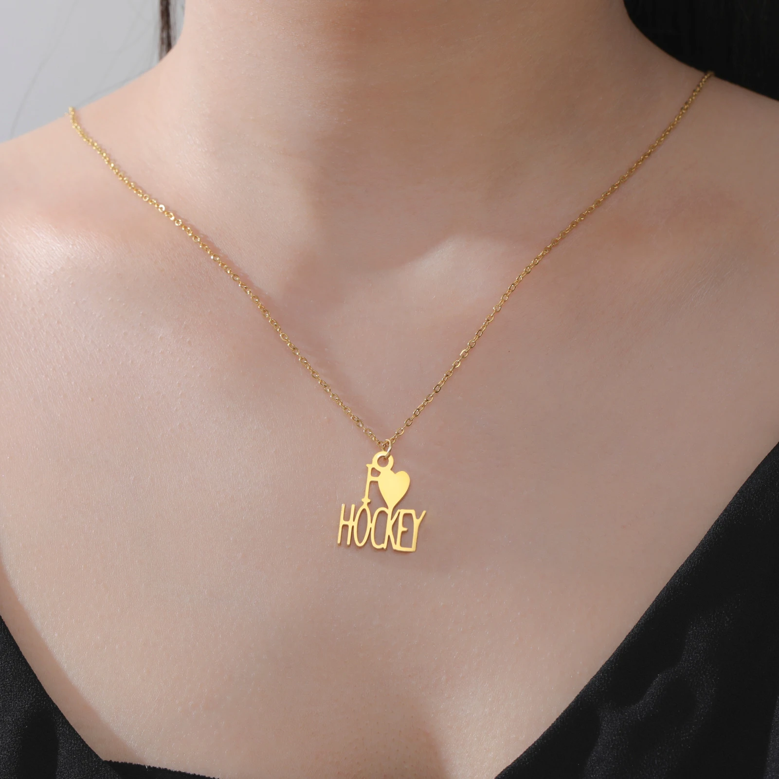 My Shape Fashion Letters I Love Hockey Pendant Necklaces Stainless Steel Heart Charm Chain Choker Jewelry Gifts for Hockey Fans