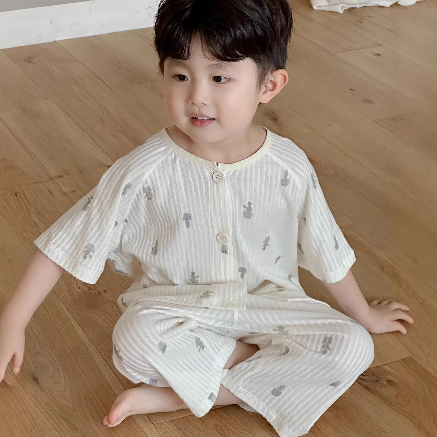 

Boys Summer Thin Breathable Cotton A-level Children Cardigan Air-conditioned Home Clothes Baby Short Sleeved Two Piece Set