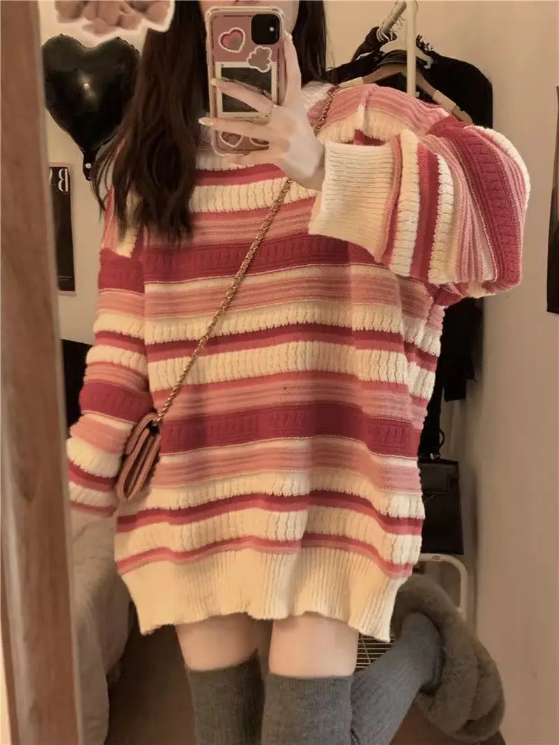 

2024 Spring and Autumn American Sweater Internet Celebrity Explosive Knitted Short Outfit Sweater for Women