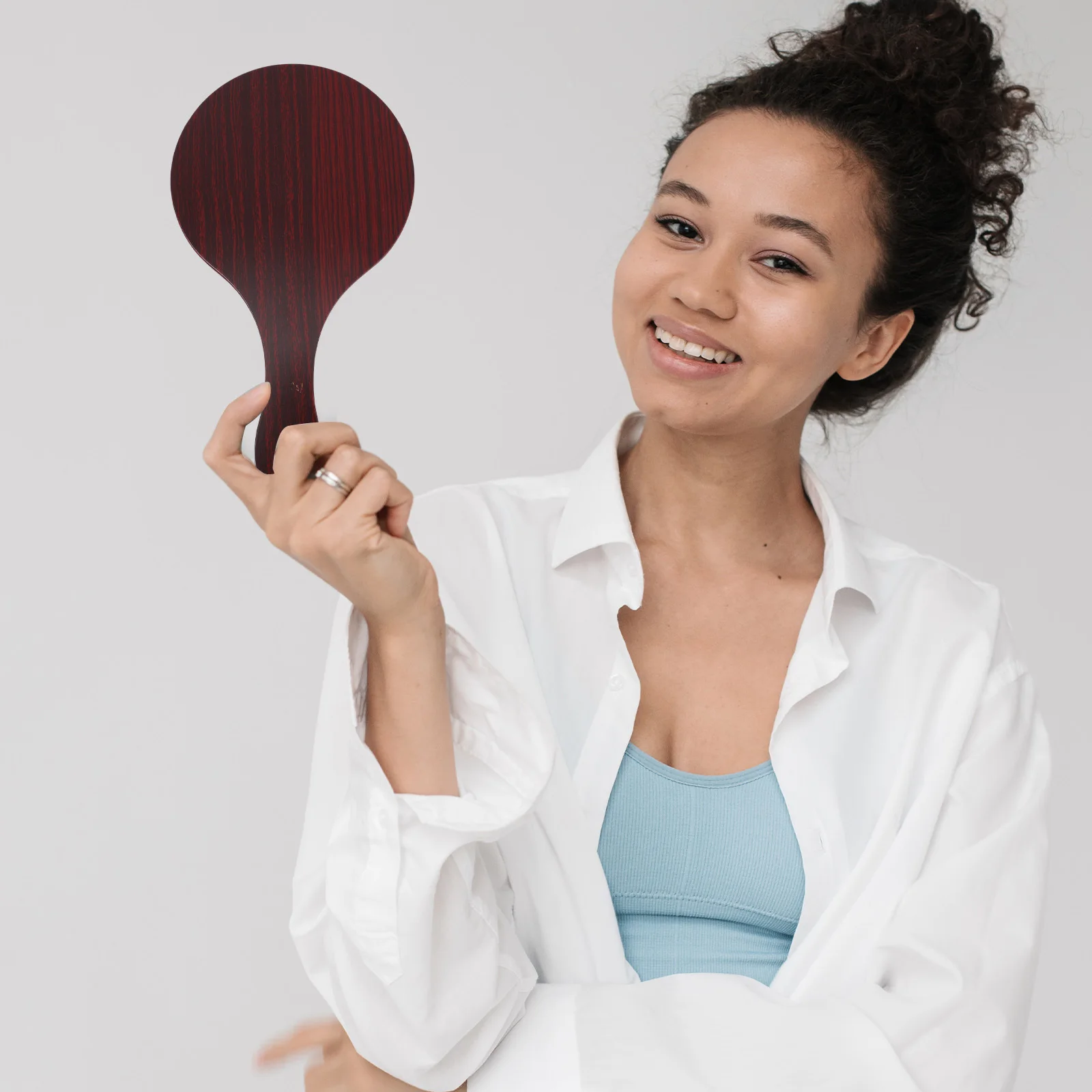 1 szt. Drewniane lusterko do makijażu w stylu retro, lekkie lusterko ręczne z powierzchnią o wysokiej rozdzielczości, przenośne.