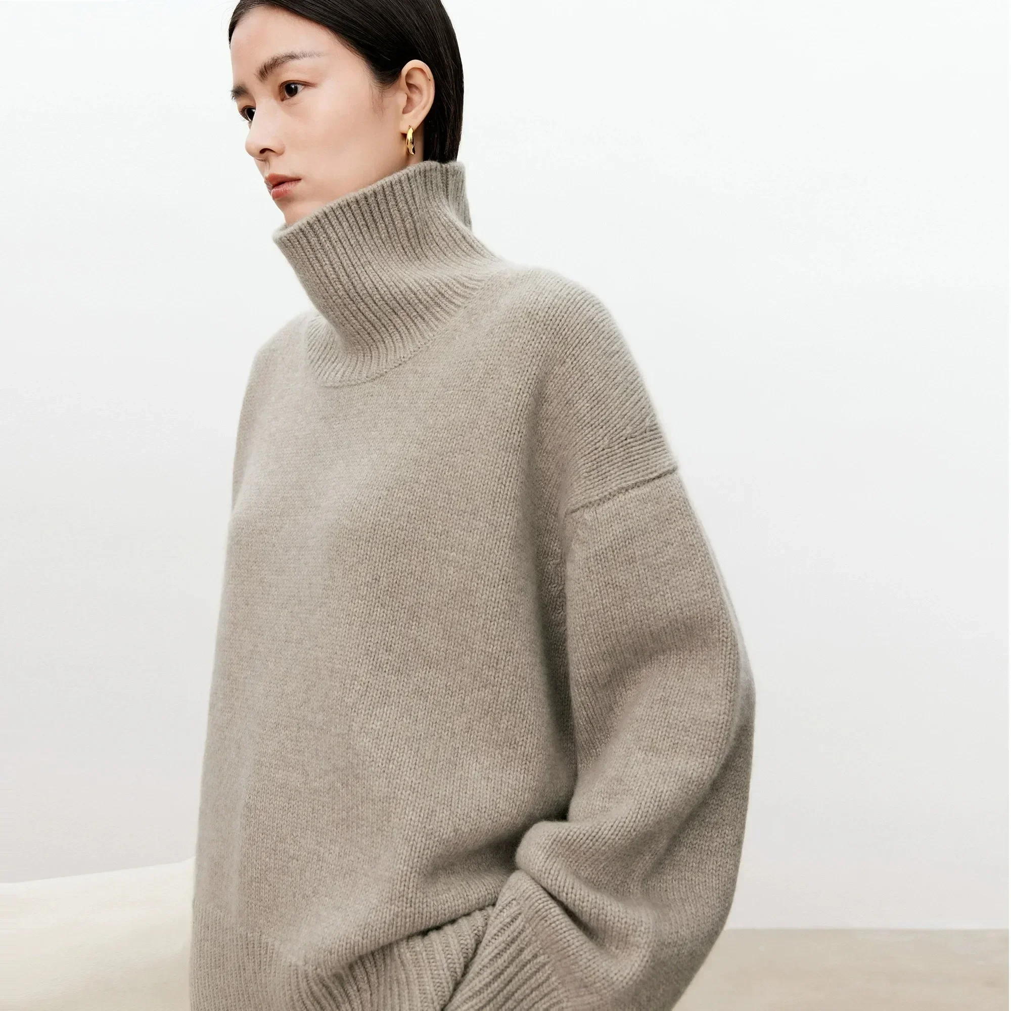 Turtleneck Pure Cashmere Sweater Female Loose and Thick Languid Lazy Wind Pullover Sweater Knitting Base WOOL Sweater