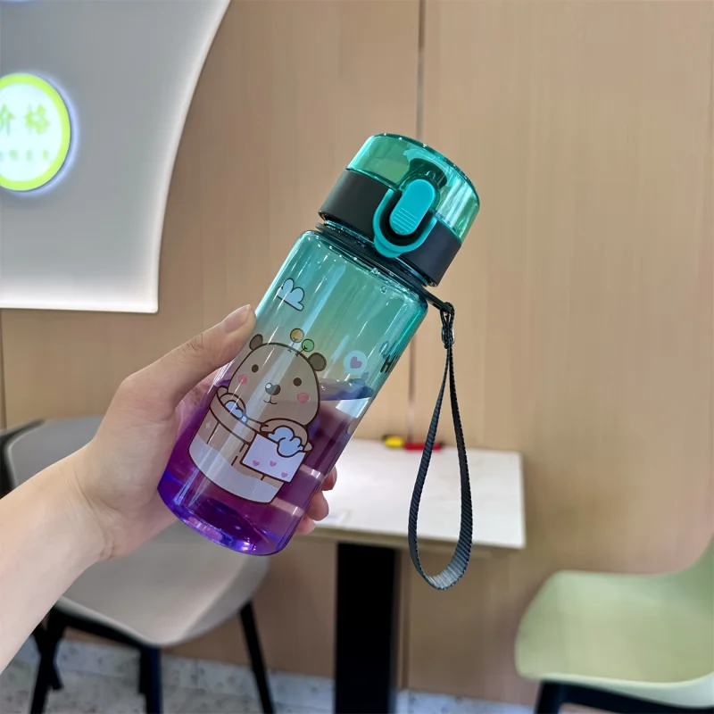 

400 мл детская бутылка для воды, милая капибара, мультяшная пластиковая чашка, соломинка и рука с большой веревкой для воды, уличная портативная бутылка