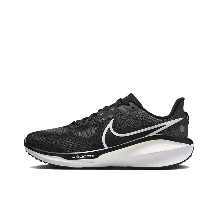 Nike soft, comfortable, versatile, non slip running shoes, low cut sports and casual shoes for both men and women