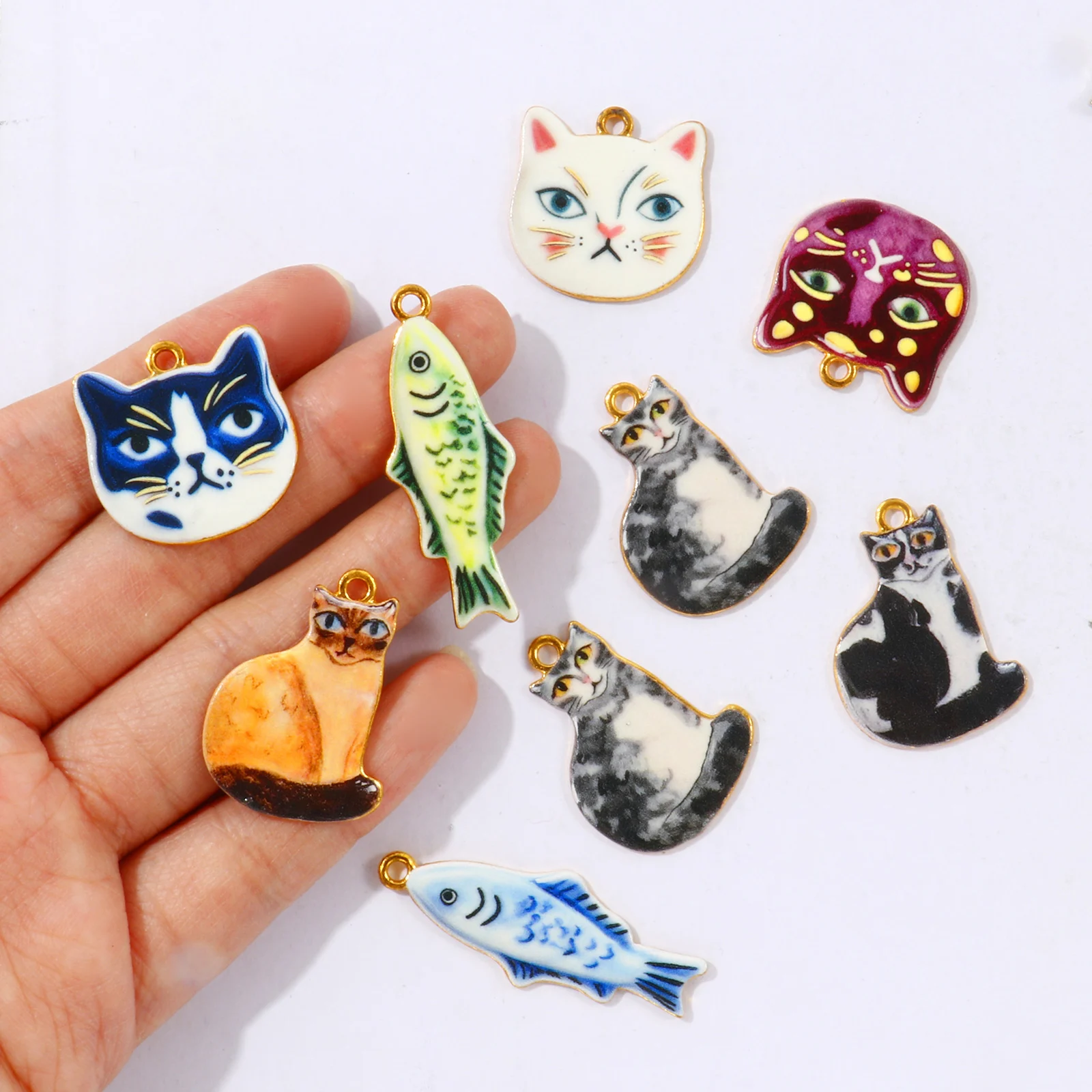10Pcs Zinc Alloy Enamel Animal Cat Head Sitting Cat Fish Charms Gold Plated Cartoon Pendant for DIY Necklace Jewelry Wholesale