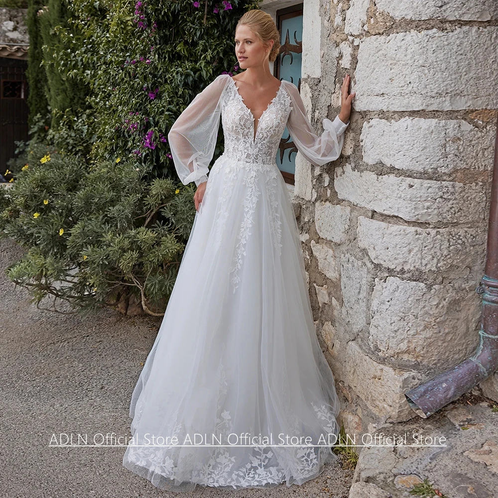Woman Wedding Dress See Through Body Customized Puff Sleeves V Neck Lace Applqiue A Line Soft Tulle Bride Bridal Gown