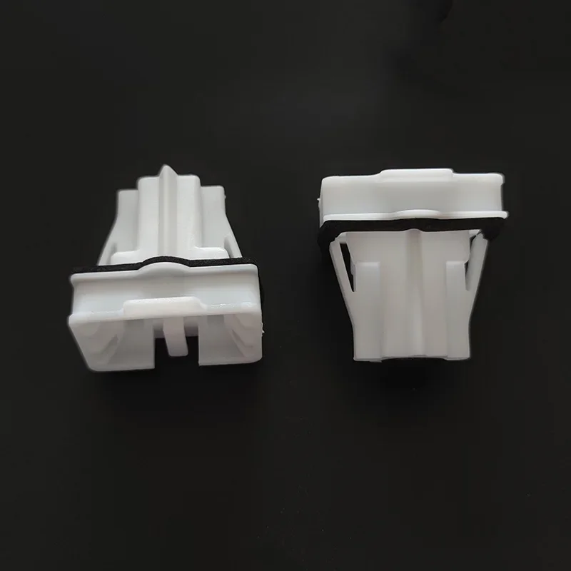 Car Rear Seat Buckle Back Cushion Clips Fit for Peugeot 301 2008 for Citroen Elysee 2014 - 2019 Parts Auto Clip Fasteners 1/2pc
