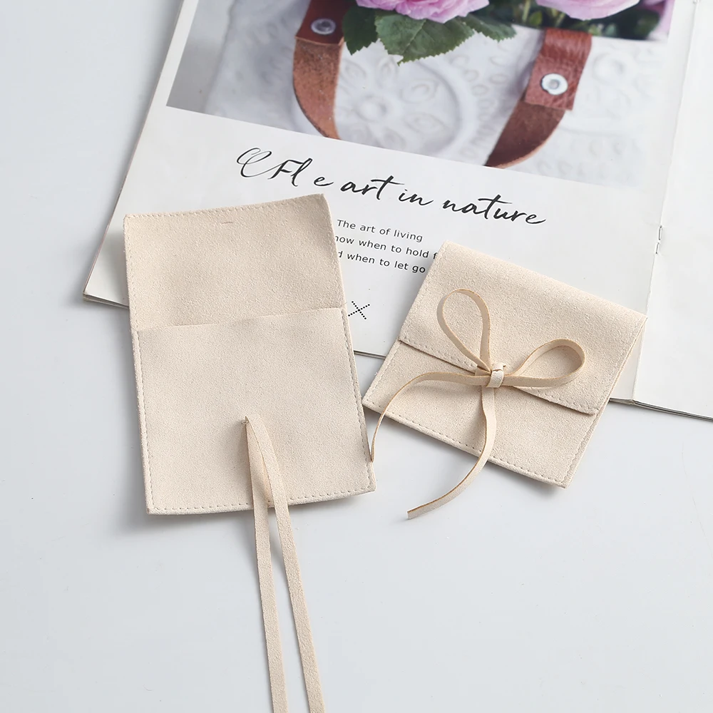 20/40/100 Beige Microfiber Jewelry Suede Velvet Jewelry Envelope Bag with Rope Jewelry Packaging Pouch Wedding Favors Gift Party