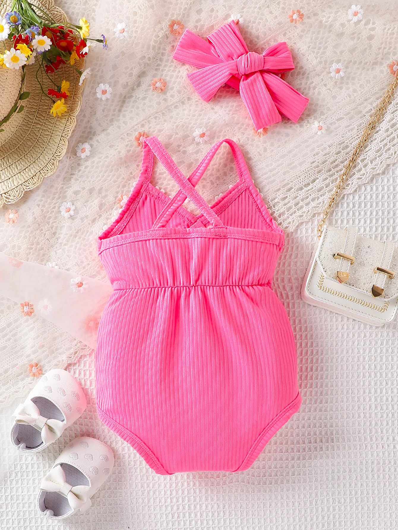 Spring Summer Girls  Bodysuit Hanging Strap Embroidered Lace Wrapped  Waist Triangle Climbing Suit Newborn Baby Romper Set