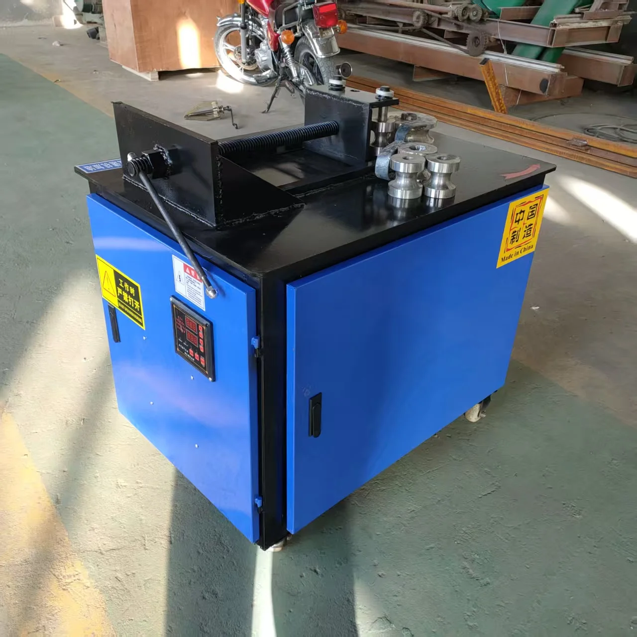 1-Year Warranty Automatic Multifunctional CNC Metal Pipe Bender Stainless Steel Aluminum Exhaust Pipe Tube Bending Machines QJ