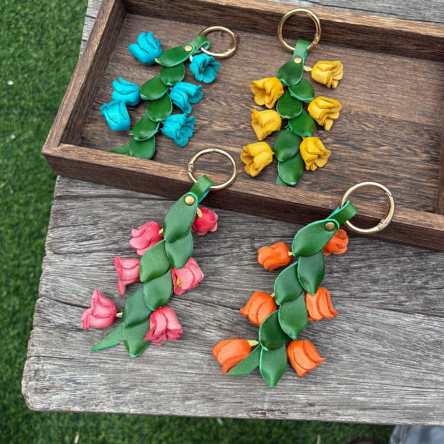 Cowhide Flower Shaped Bag Charm Flower Keychain Bag Pendant Creative Pendants Luxury Bag Gifts Accessories New