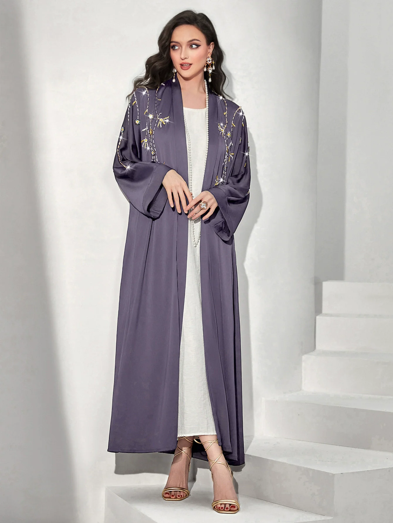 Grey purple Ramadan Morocco new cardigan Middle East Dubai Arabian robe hand sewn bead spot Muslim women's dress