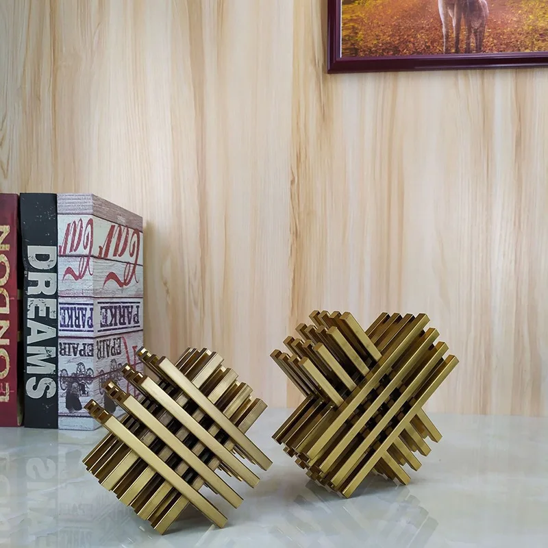 Buku sederhana pengiriman cepat mengandalkan ornamen dekoratif mewah ringan, lemari TV ruang tamu rumah