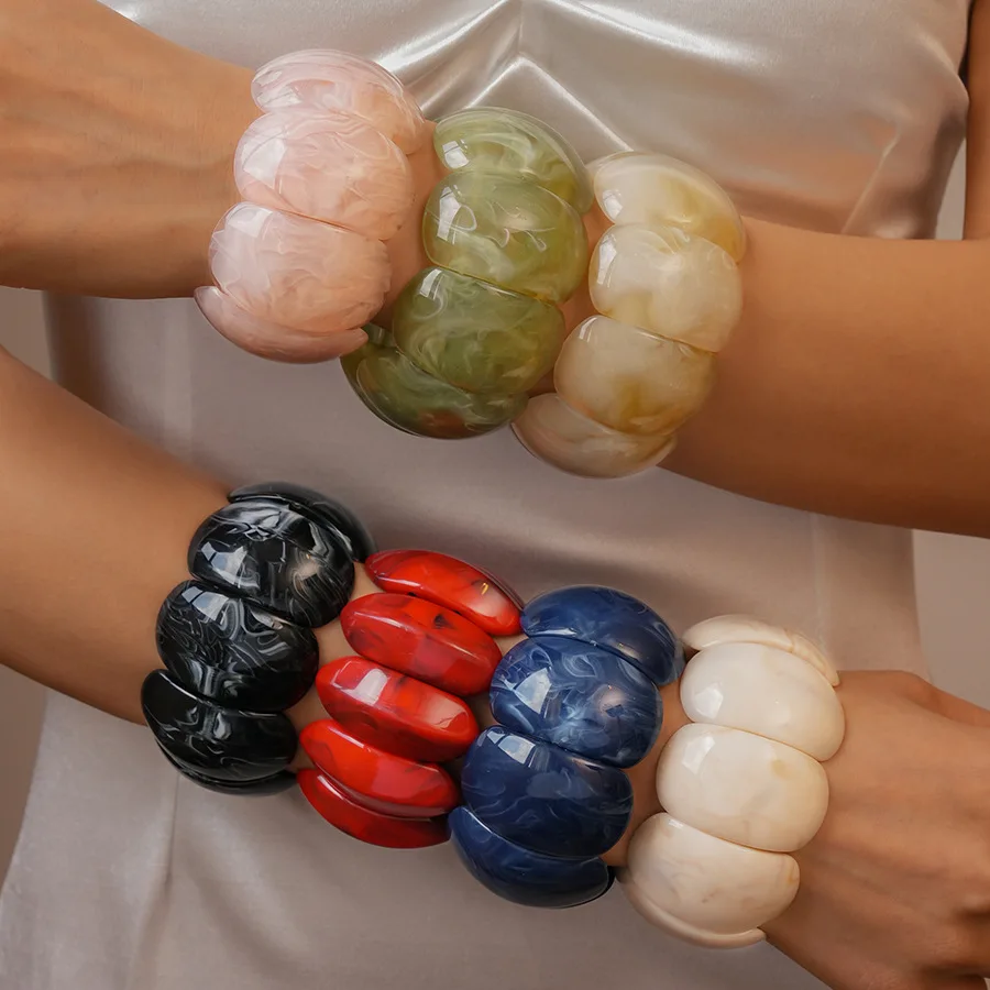 Smudging Square Acrylic Bangles for Women Wide Geometric Stretch Elastic Beaded Chain Cuff Bracelets Charm Statement Jewelry C1