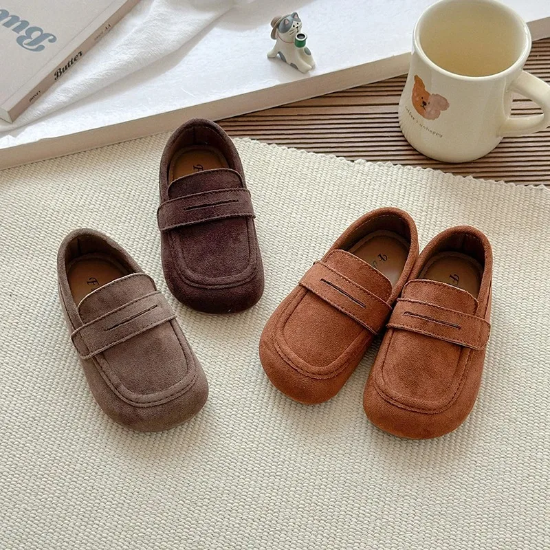 

Kids Suede Leather Shoes for Boys Girls 2025 New Autumn Toddler Casual Loafers Soft Sole Simple Retro Kid School Uniform Loafers