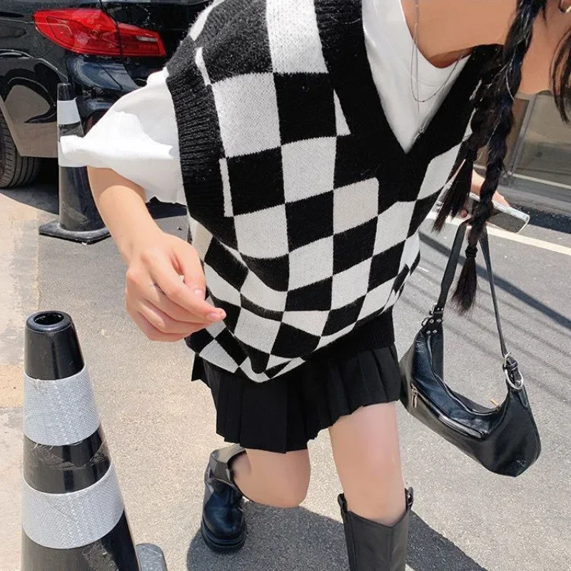 Casual Spring Sweater Vest Women Black White Chessboard Knitted Loose Versatile Sleeveless V Neck Pullovers Oversized Vintage