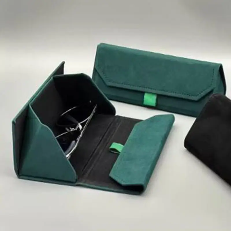 Estuche Plegable Triangular para Gafas – Resistente a Impactos