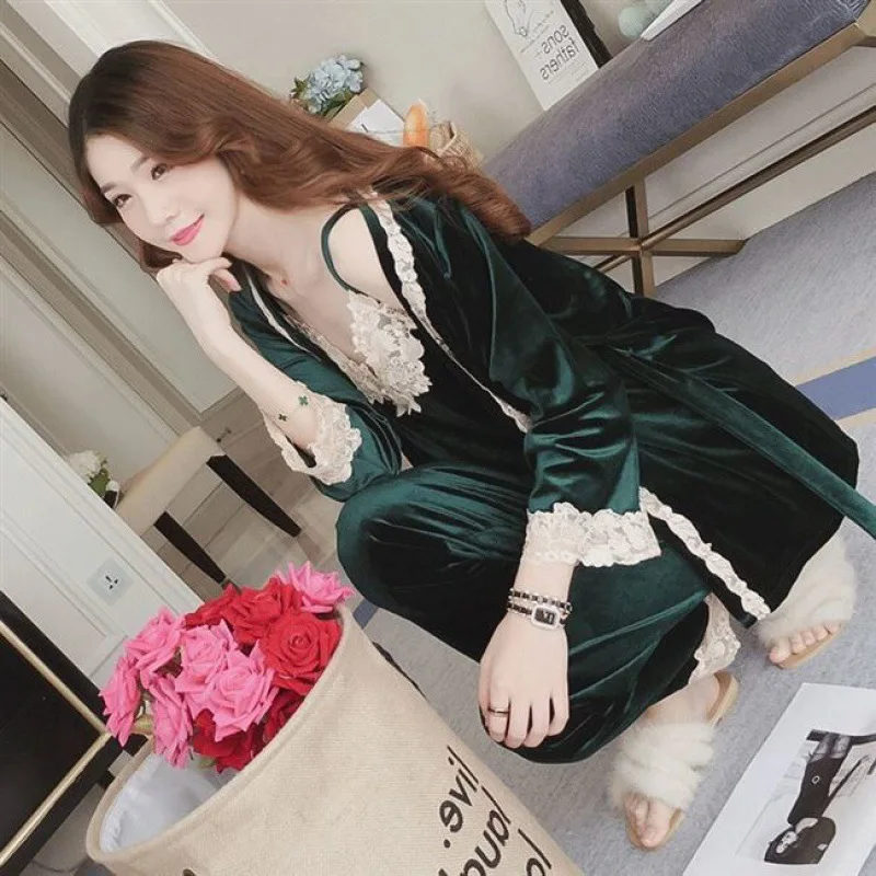 Pajamas Women\'s Autumn Winter Sexy Sling Gold Velvet Long-Sleeved Ladies Nightgown Suit Large Size Home Wear Three-piece Set