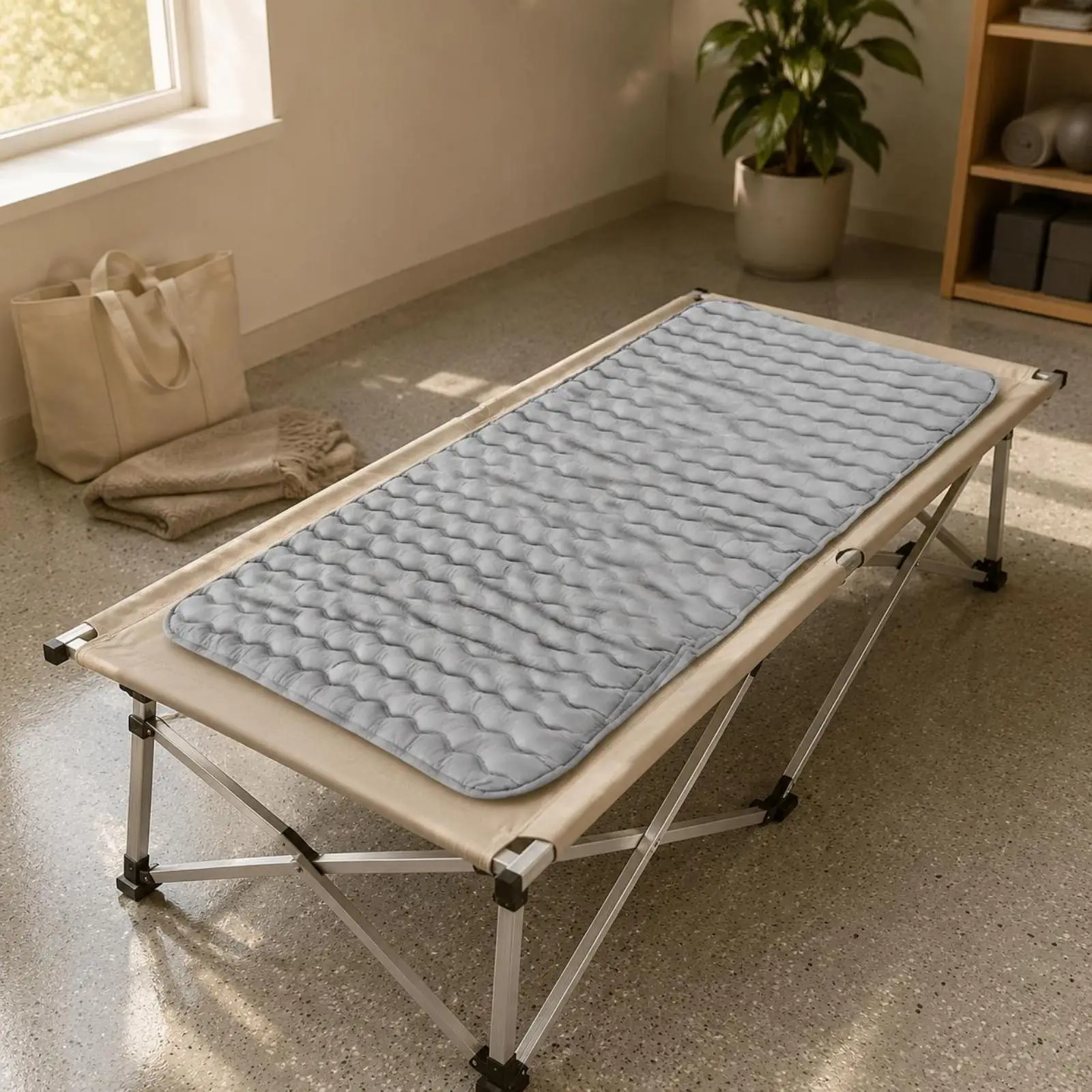 Wave Textured Mattress Pad Breathable Pressure Relief Mattress Pad Cooling Outer Layer Bedding Accessory