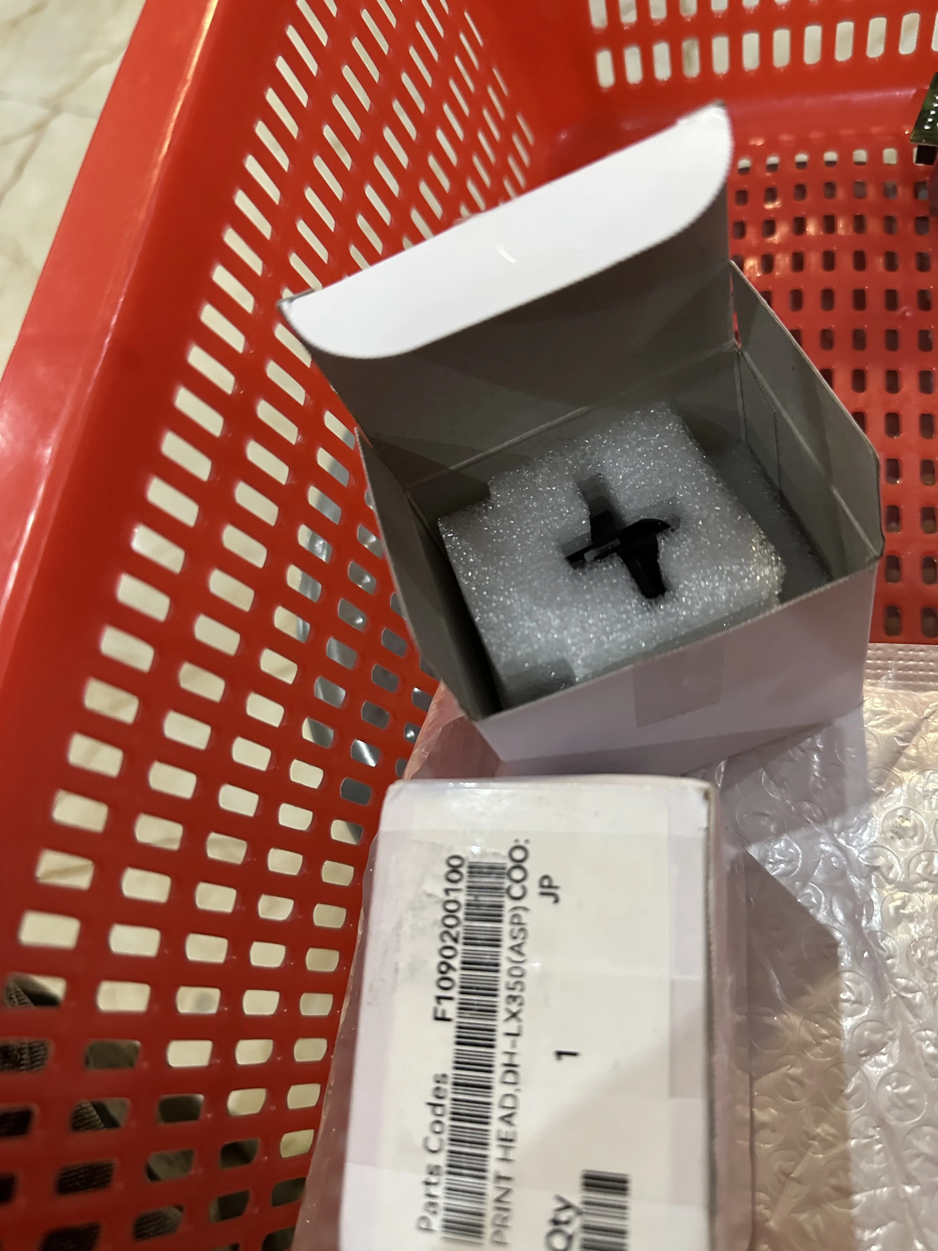 

Print head F109000 Printhead For Epson LX310 LX350 New Compatible Dot Matrix Printer Head