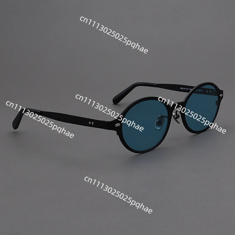 Sunglasses for men, black frame, pure titanium with nose support, bookworm polarized blue sunglasses for women
