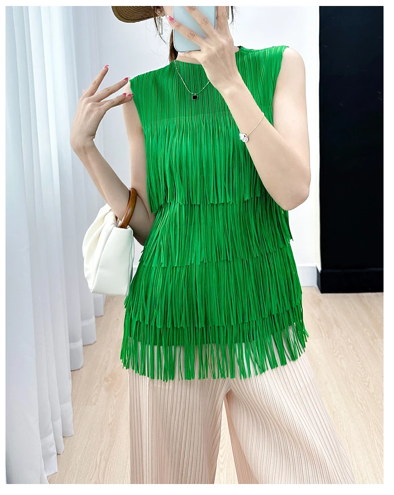 

HOT SELLING Miyake Fashion style T-shirts sleeveless fold tassel T-shirts IN STOCK