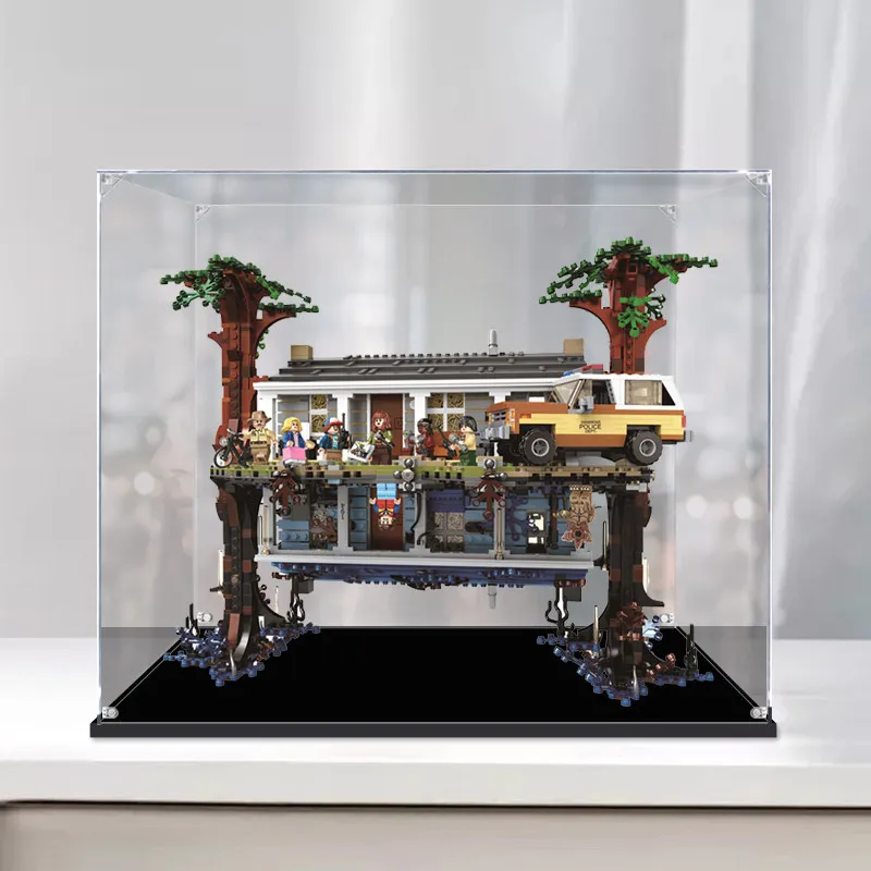 

Акриловая витрина-бокс для хранения фигурок Lego 75810 The Mysterious Story - прозрачная крышка от пыли.