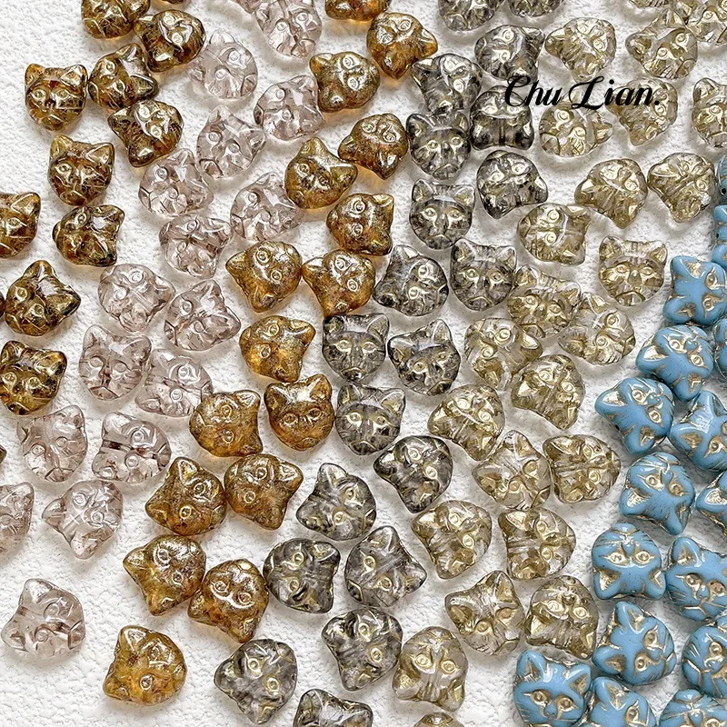 

10pcs 12x12mm Cat face Czech glass bead DIY handmade bracelet bead mobile phone chain accessory material