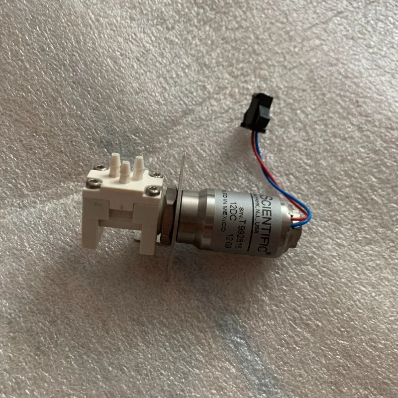 

Миниатюрный электромагнитный клапан постоянного тока/трехходовой клапан арт.: 458284 V /35PSI 12VDC