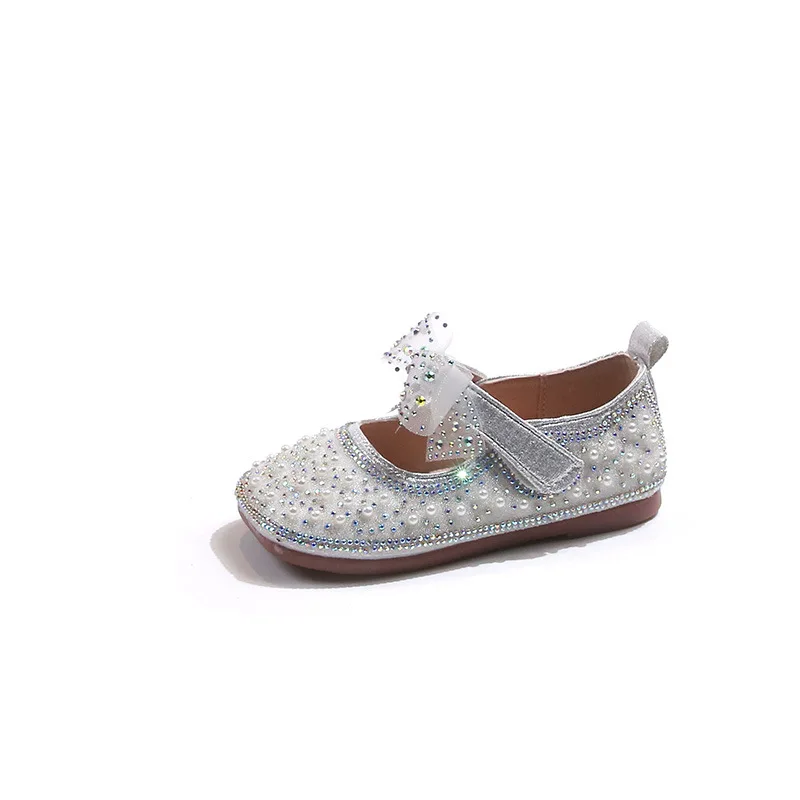 Mädchen Lederschuhe Frühling neue Mode Strass Perle Mädchen niedlichen Bogen Temperament Prinzessin Schuhe für Party Hochzeit Show