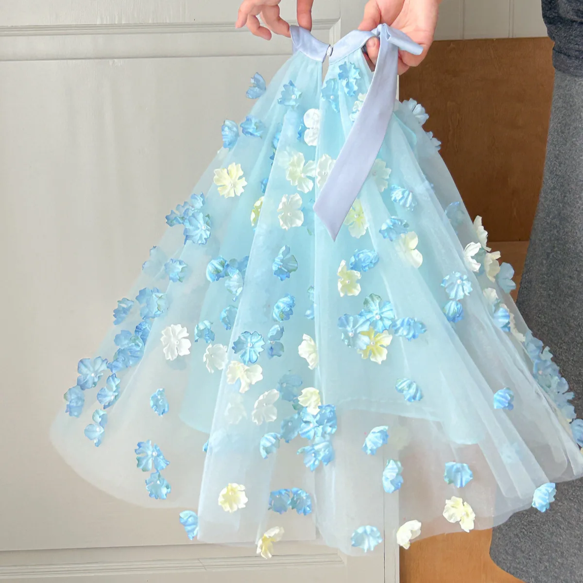2025 Summer New Girls Little Fairy Dress Drifting Yarn Three Dimensional Flower Yarn Dress Girls Sleeveless Lace Up Dress