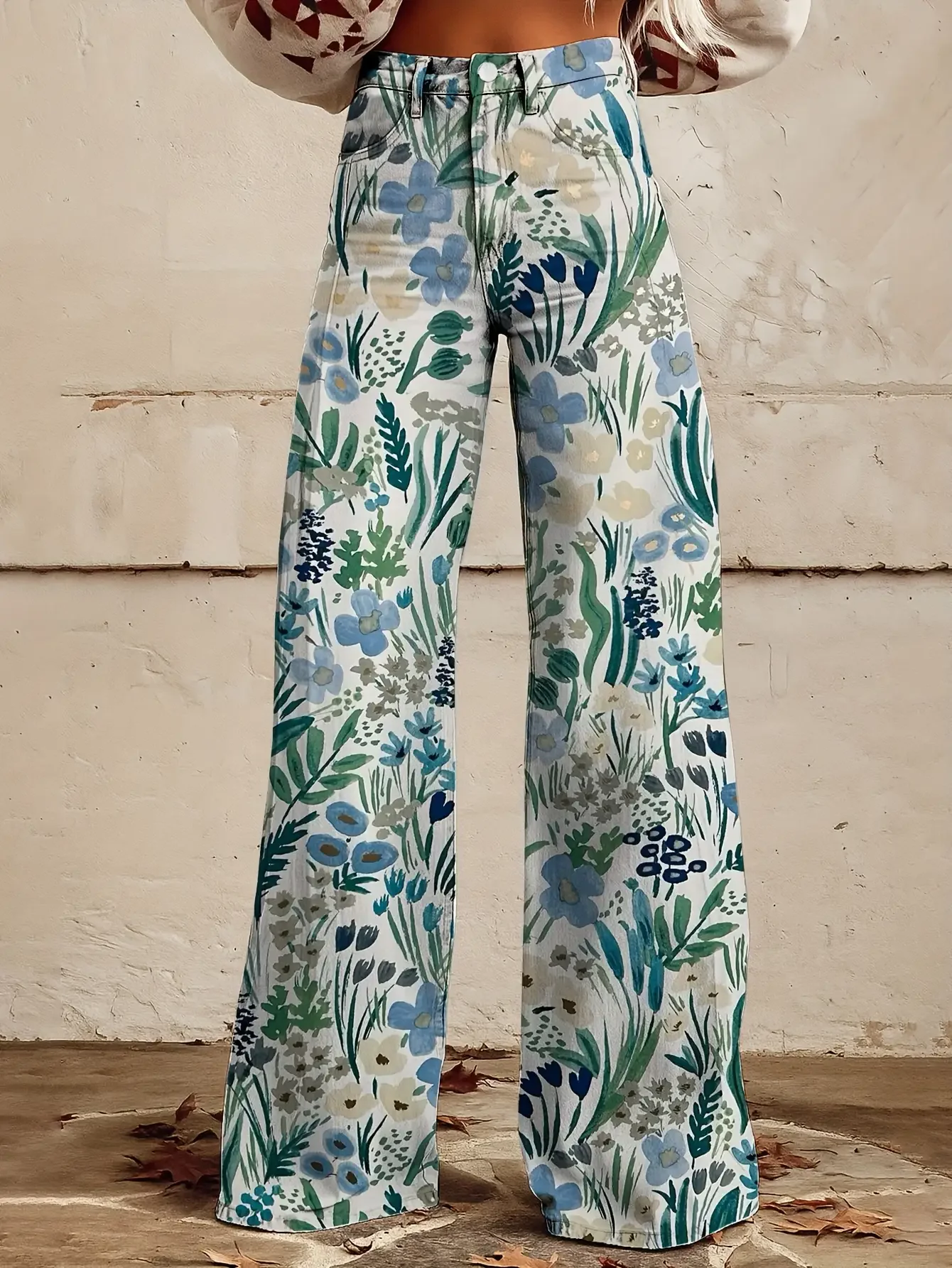 2026Women's slim fit wide leg flared pants, Machine Washable Retro Western Style Four Seasons Pants