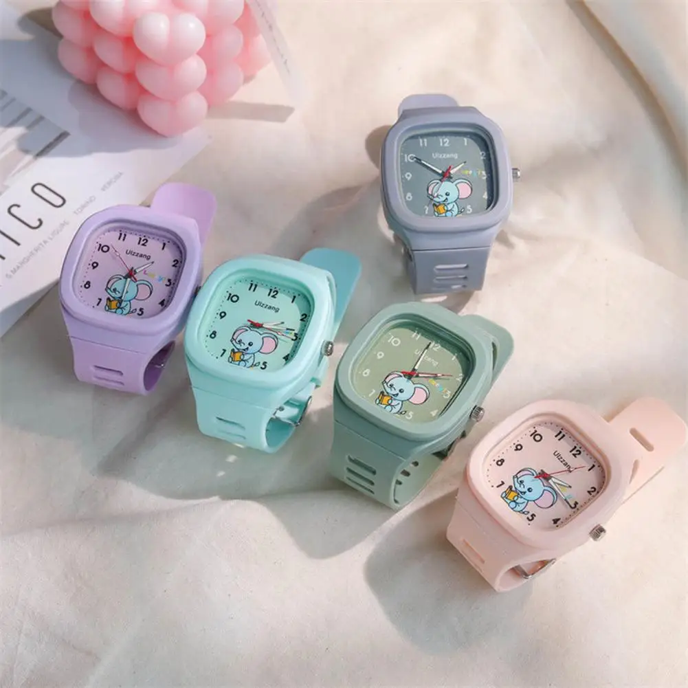 Montre intelligente à cadran carré pour enfants, montre pour enfants avec appel vidéo, lampe de poche pour appareil photo, cadran à motif éléphant réglable pour enfants