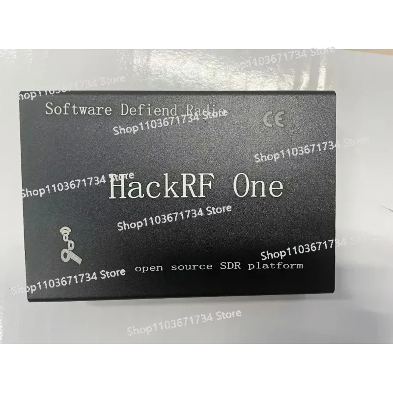 Черный алюминиевый корпус для HackRF One SDR Черный алюминиевый корпус для HackRF One SDR