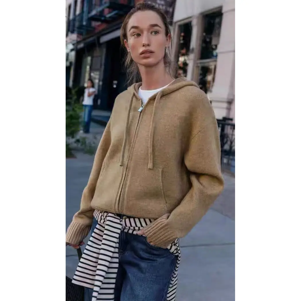 ファッショナブルなニットパーカー レディース カジュアル ルーズフィット ポリエステル繊維 暖かい 長袖 ジッパー開閉 秋冬 オールマッチセーター