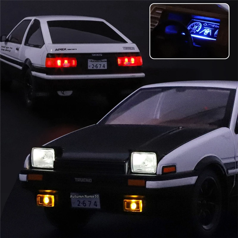 1:18 carro de filme inicial d ae86 liga modelo de carro esportivo diecast metal pista carro de corrida veículos modelo som e luz crianças brinquedo presente