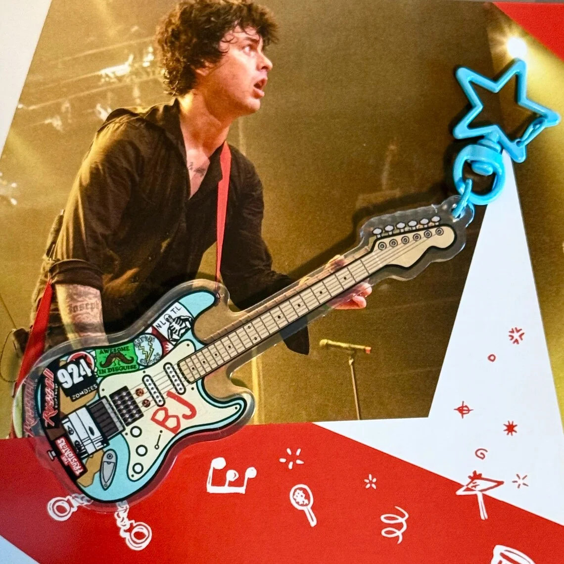 Billie Joe Armstrong Guitar Keychain Music-Themed Collectible Gift for Guitar Lovers And Fans