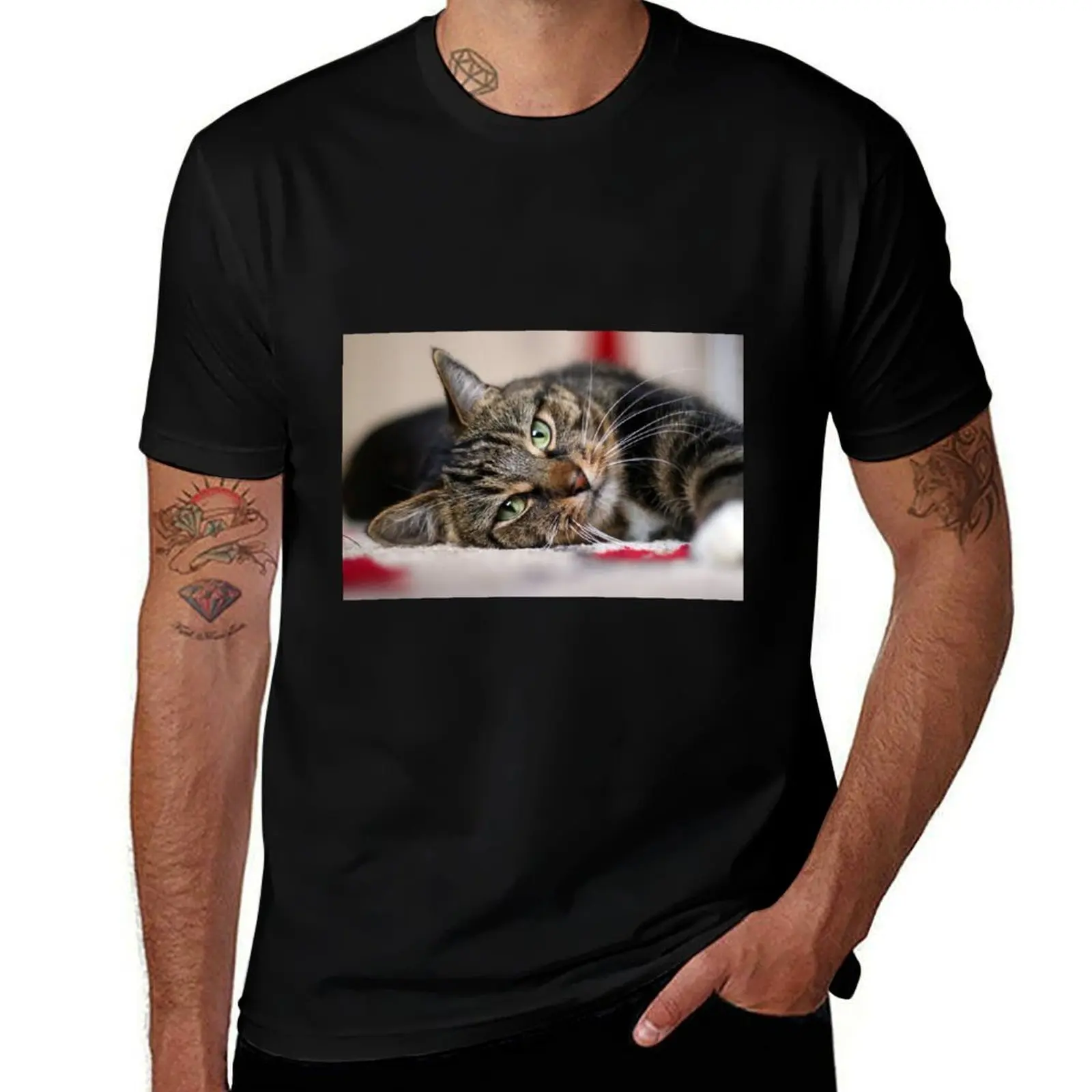 Cat selfie T-Shirt Minimalist Plain Crew Neck T-Shirt