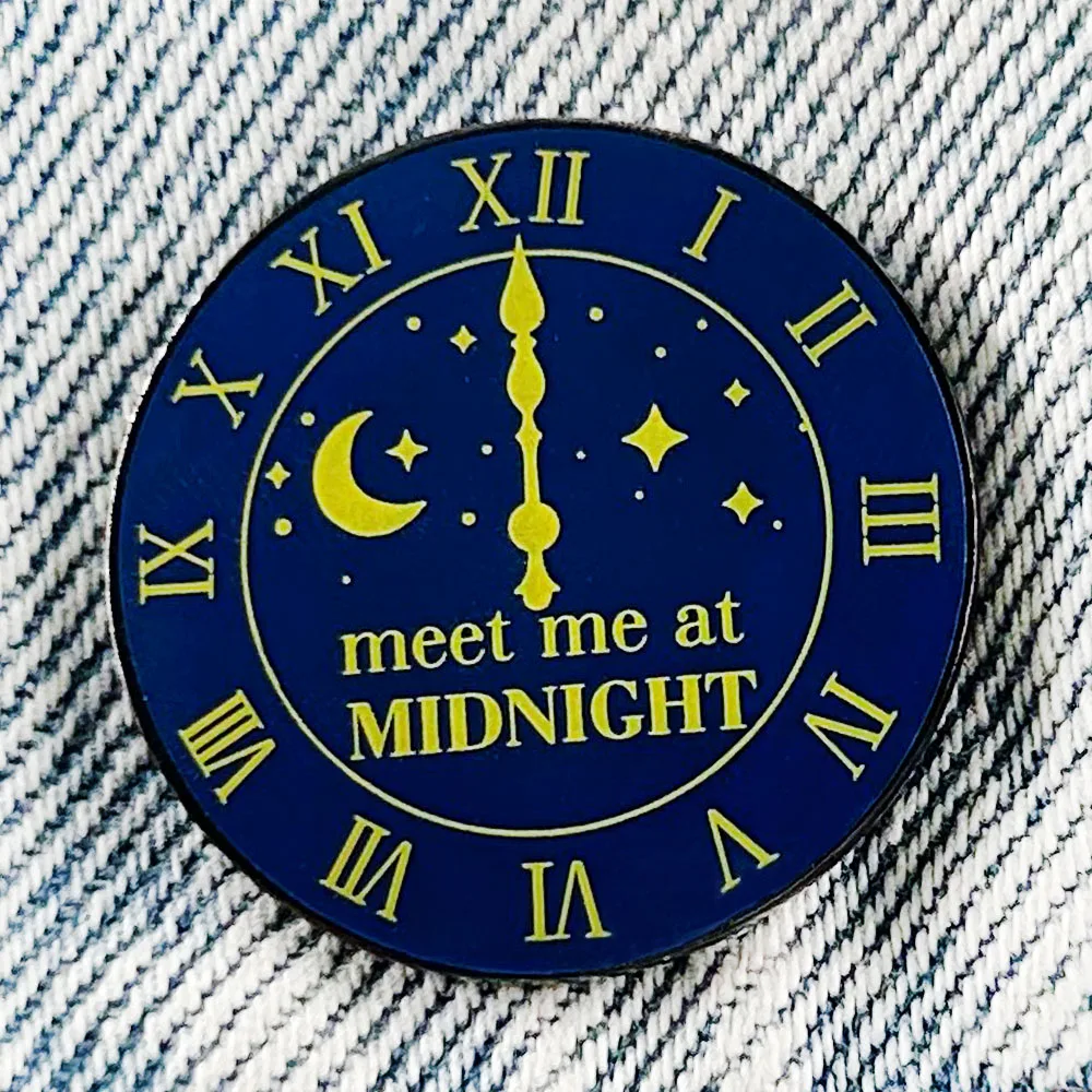 Meet Me At Midnight Lapel Pin Blue Clock Pin Swifties Music Album Inspiration Badge Fans Collection Souvenir