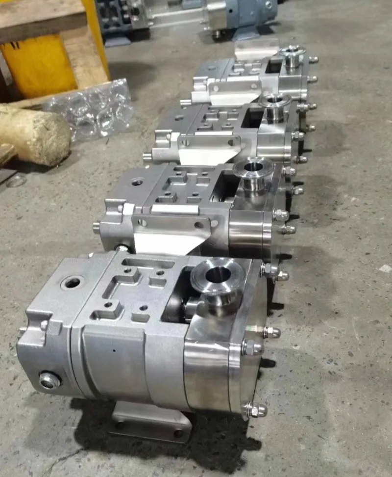 

Blade/rotor pump filling head parts are tested as samples